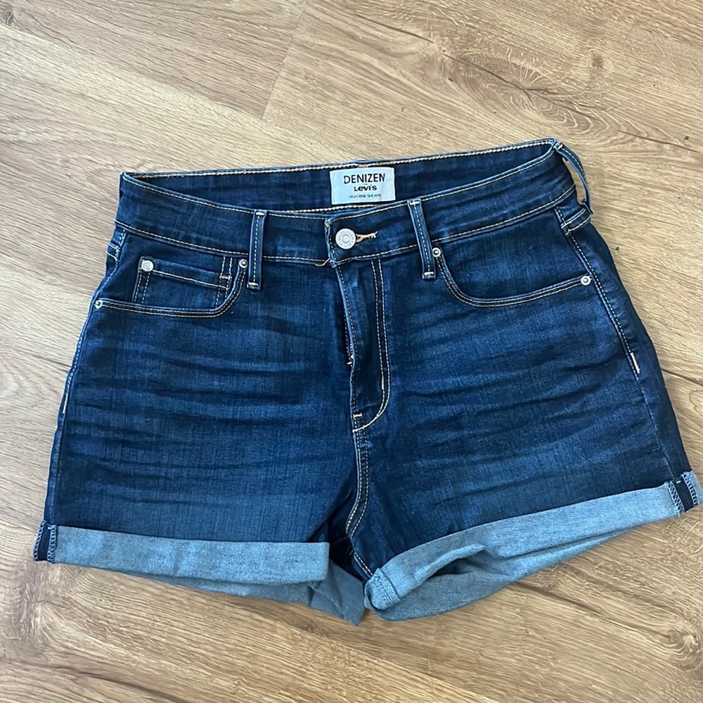 Brand new Levi’s shorts